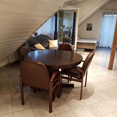 Gino s Ferienwohnung Illingen  Exterior foto